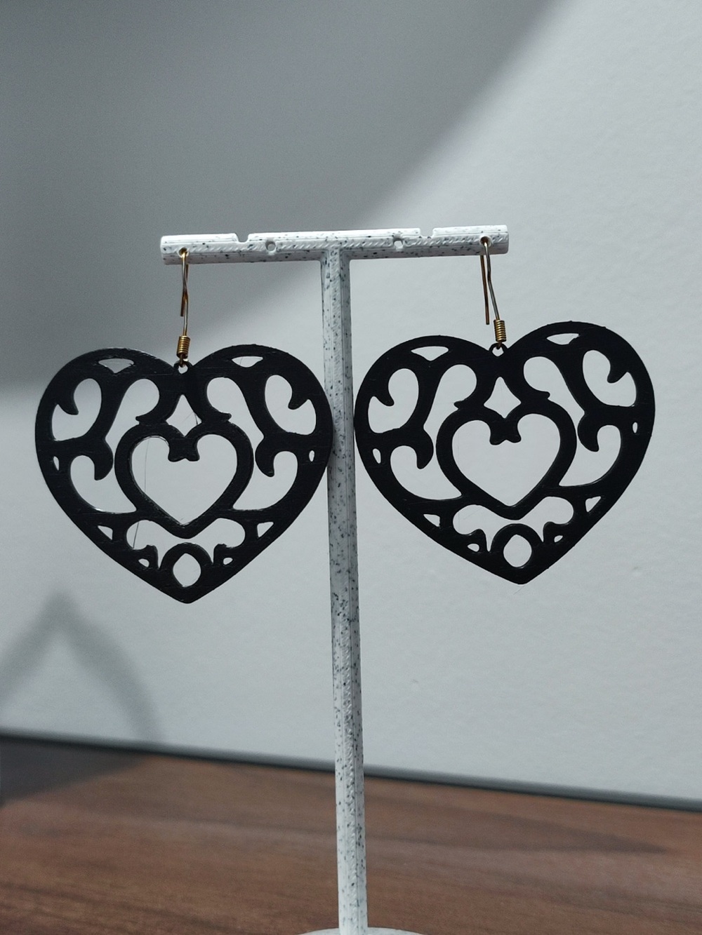 Black Heart Filigree Drop Earrings - Unbranded